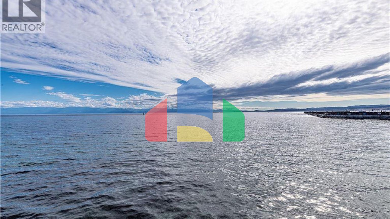 Residential - Townhouse - Victoria, Canada - Canada