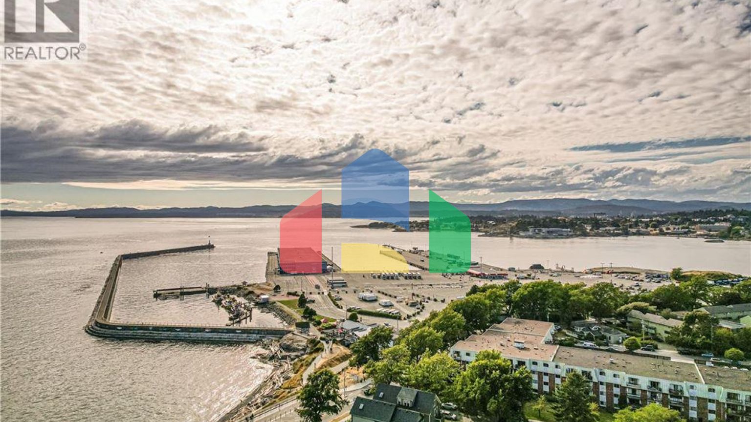 Residential - Townhouse - Victoria, Canada - Canada