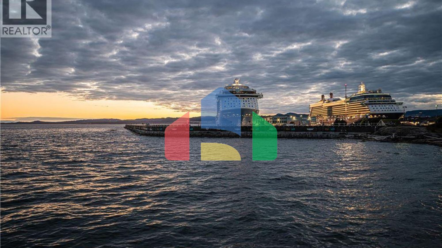 Residential - Townhouse - Victoria, Canada - Canada