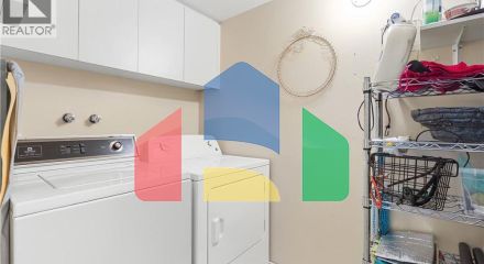 Residential - Condo/Apartment - Victoria, Canada - Canada