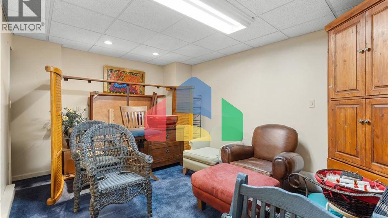 Residential - Condo/Apartment - Victoria, Canada - Canada