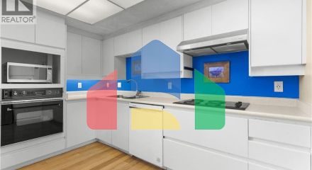 Residential - Condo/Apartment - Victoria, Canada - Canada