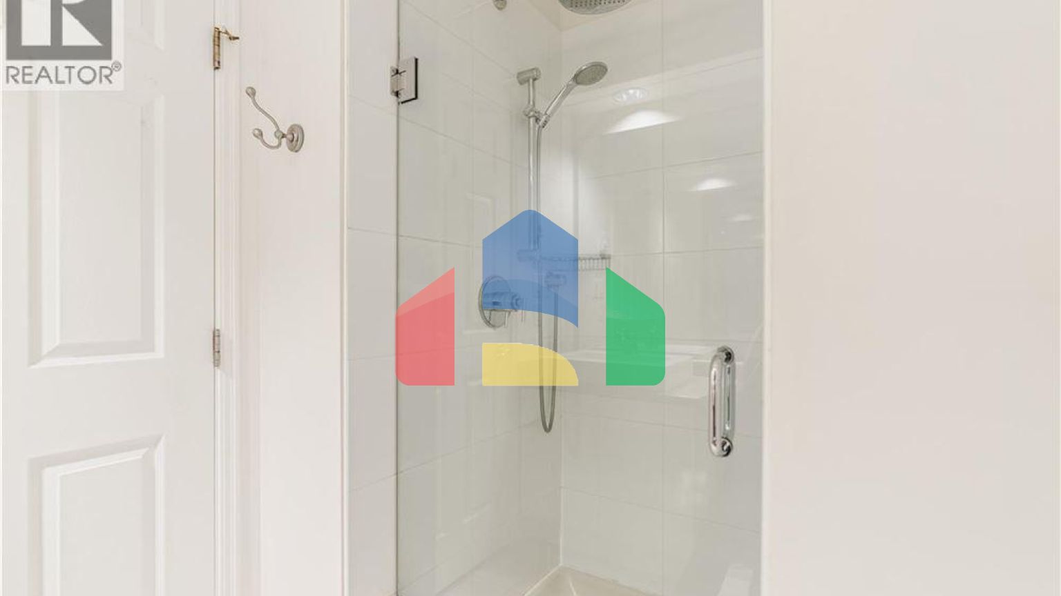 Residential - Condo/Apartment - Victoria, Canada - Canada