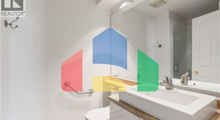 Residential - Condo/Apartment - Victoria, Canada - Canada