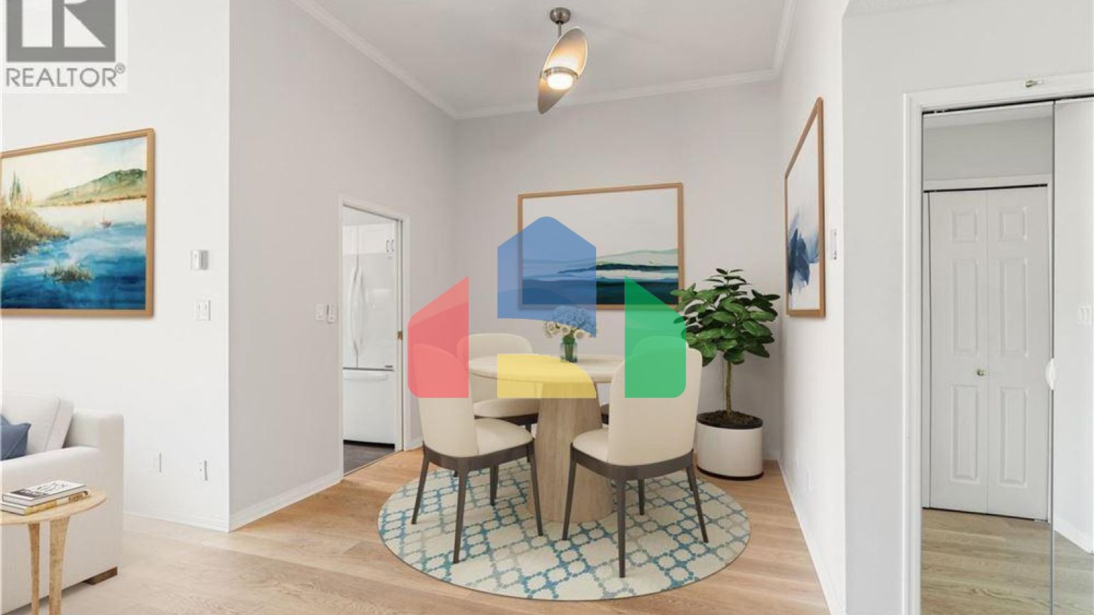 Residential - Condo/Apartment - Victoria, Canada - Canada