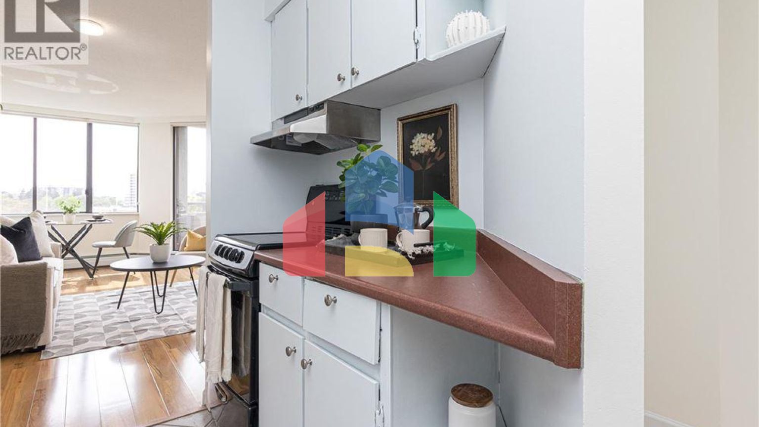 Residential - Condo/Apartment - Victoria, Canada - Canada