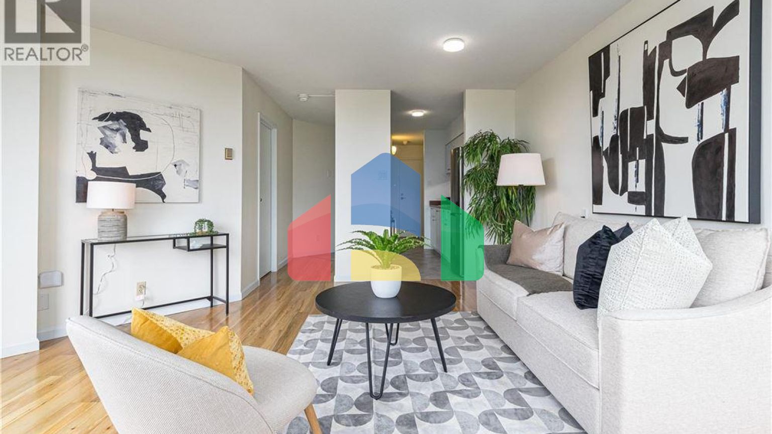 Residential - Condo/Apartment - Victoria, Canada - Canada