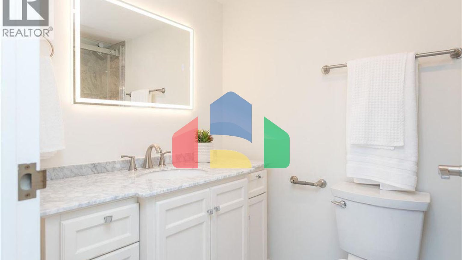 Residential - Condo/Apartment - Victoria, Canada - Canada