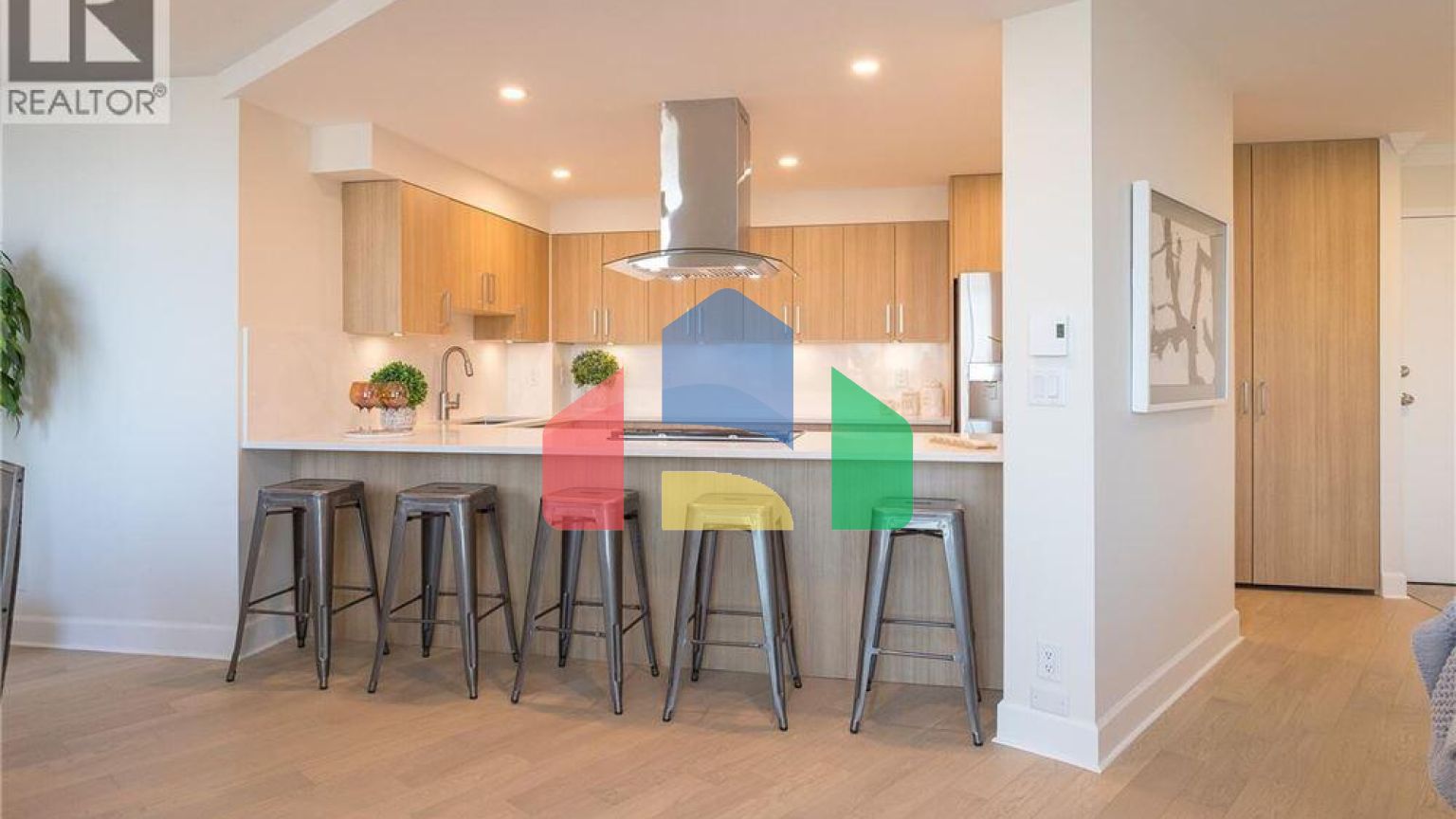 Residential - Condo/Apartment - Victoria, Canada - Canada