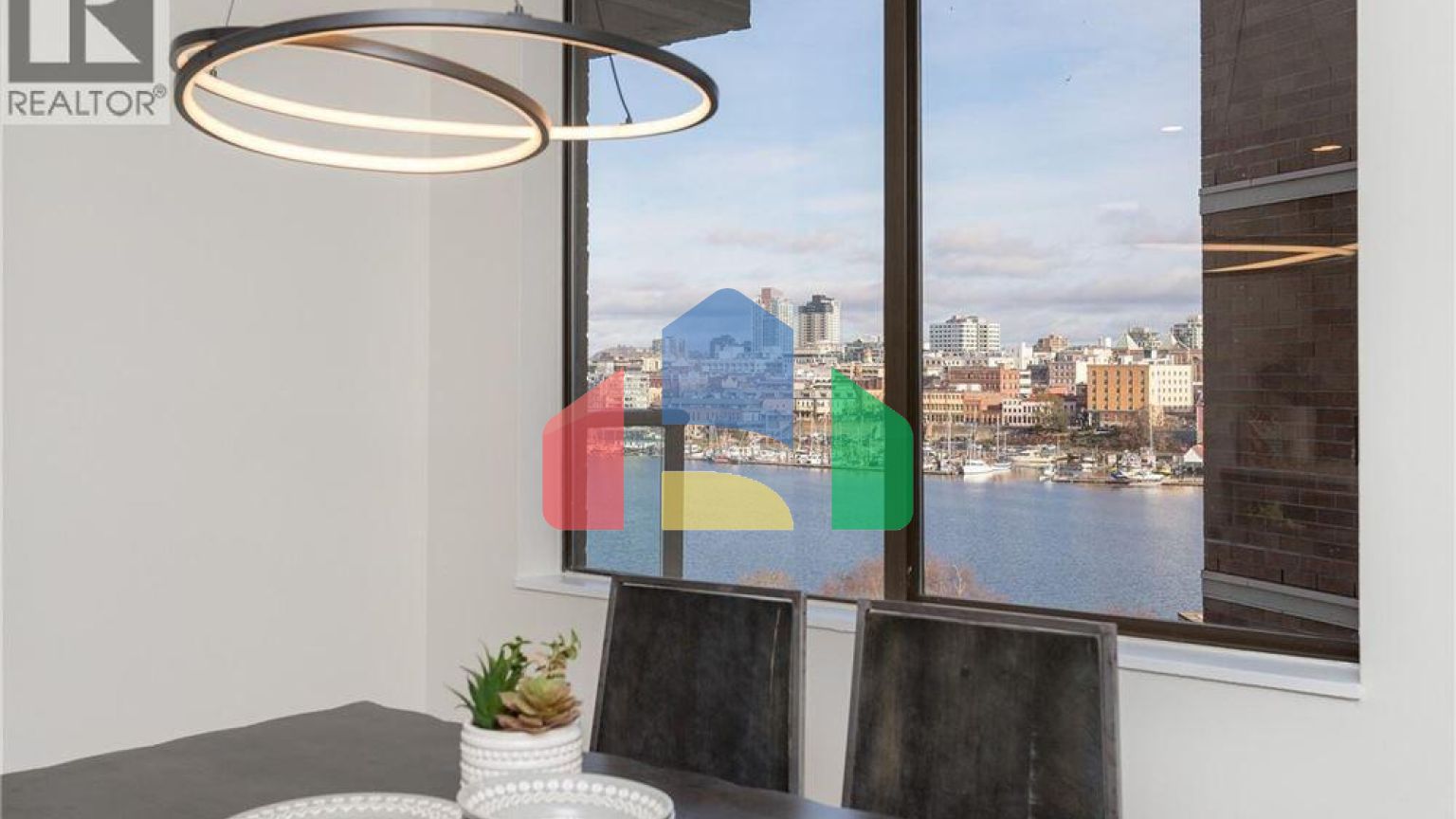 Residential - Condo/Apartment - Victoria, Canada - Canada