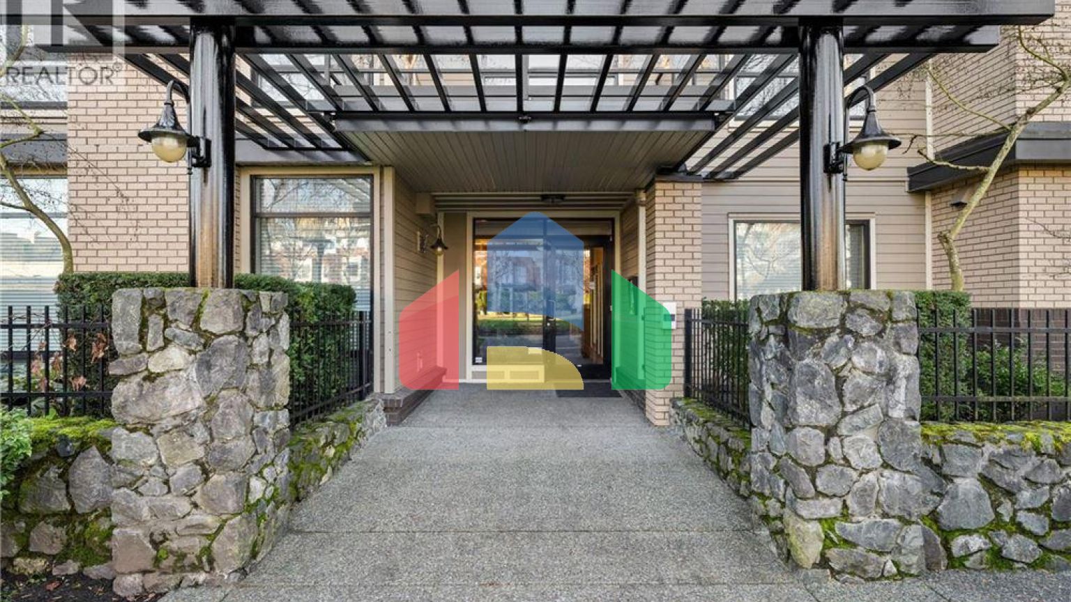 Residential - Condo/Apartment - Victoria, Canada - Canada