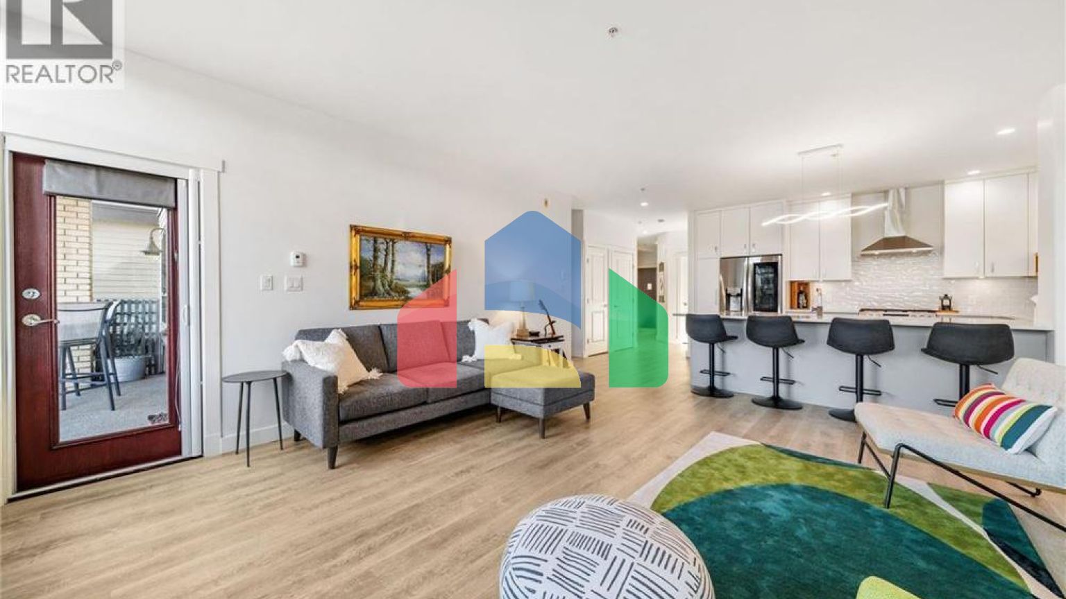 Residential - Condo/Apartment - Victoria, Canada - Canada