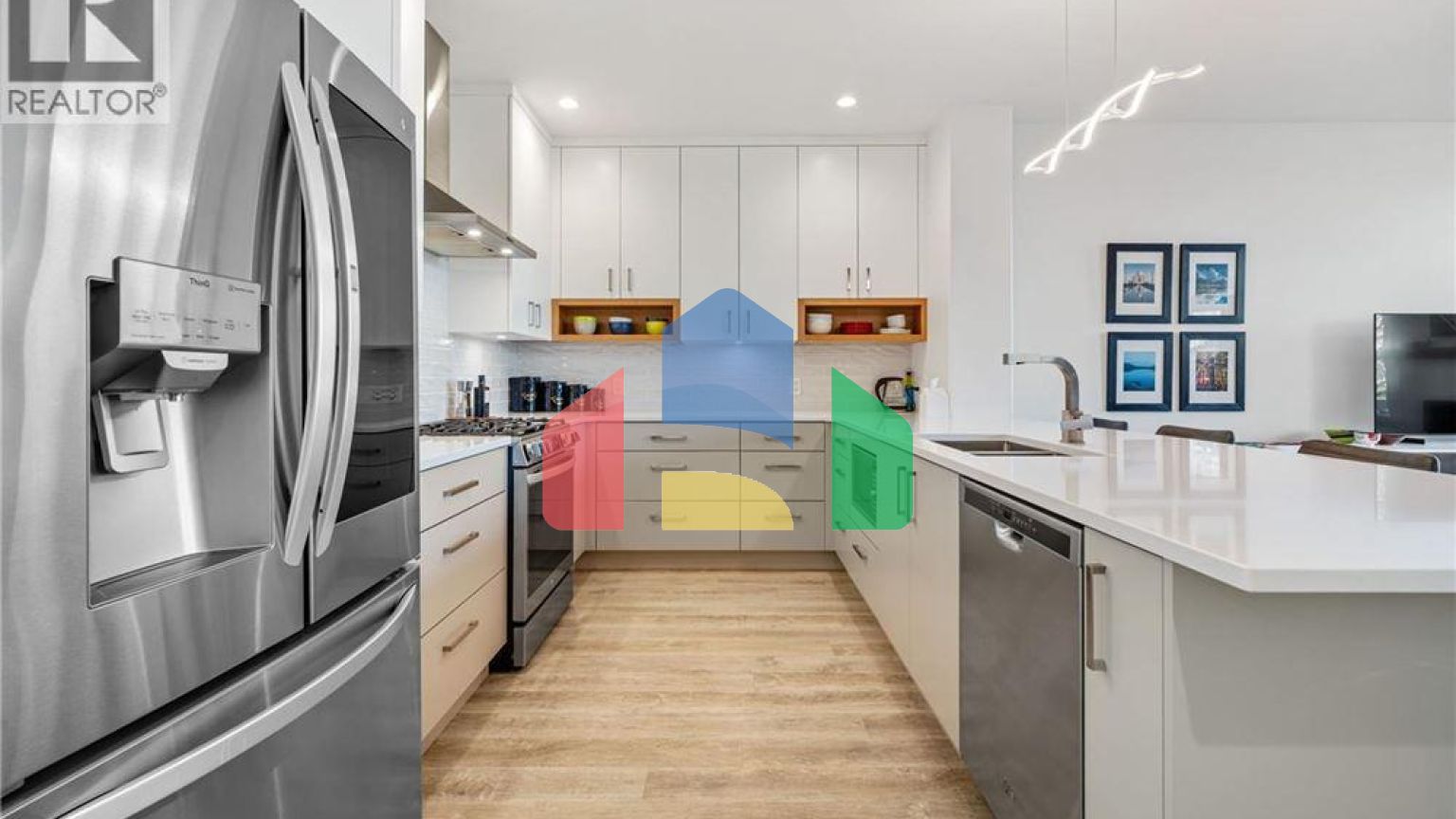 Residential - Condo/Apartment - Victoria, Canada - Canada