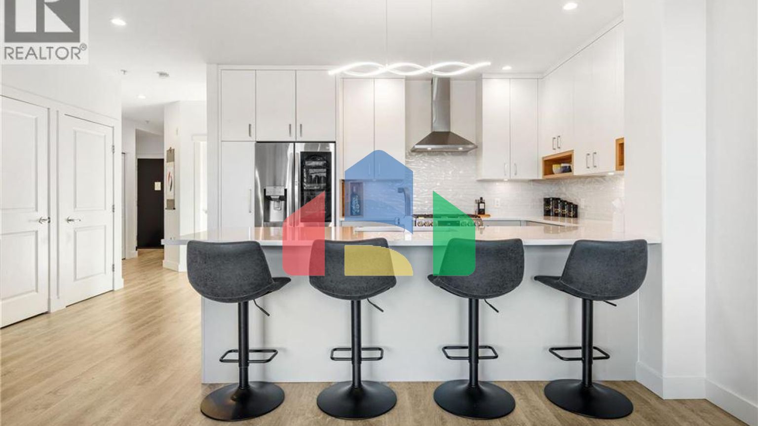 Residential - Condo/Apartment - Victoria, Canada - Canada