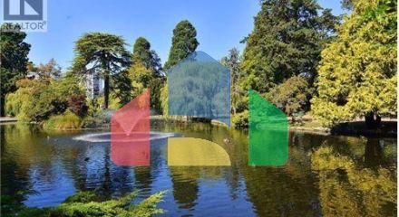 Residential - Townhouse - Victoria, Canada - Canada