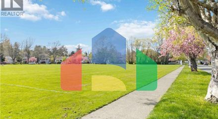 Residential - Townhouse - Victoria, Canada - Canada