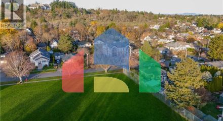 Residential - Townhouse - Victoria, Canada - Canada