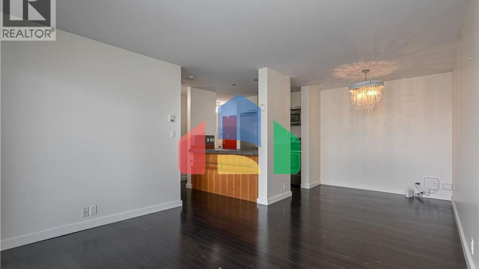 Residential - Condo/Apartment - Victoria, Canada - Canada