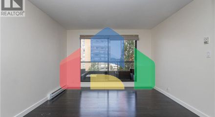 Residential - Condo/Apartment - Victoria, Canada - Canada