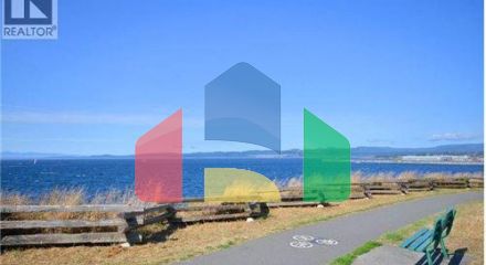 Residential - Townhouse - Victoria, Canada - Canada