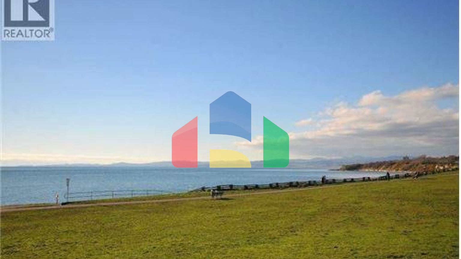 Residential - Townhouse - Victoria, Canada - Canada