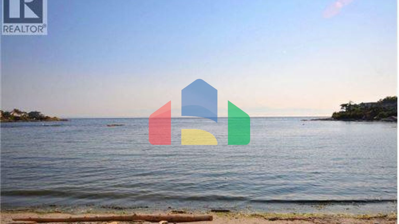 Residential - Townhouse - Victoria, Canada - Canada