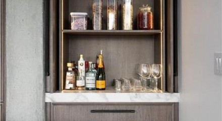 Residential - Condo/Apartment - Victoria, Canada - Canada