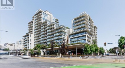 Residential - Condo/Apartment - Victoria, Canada - Canada