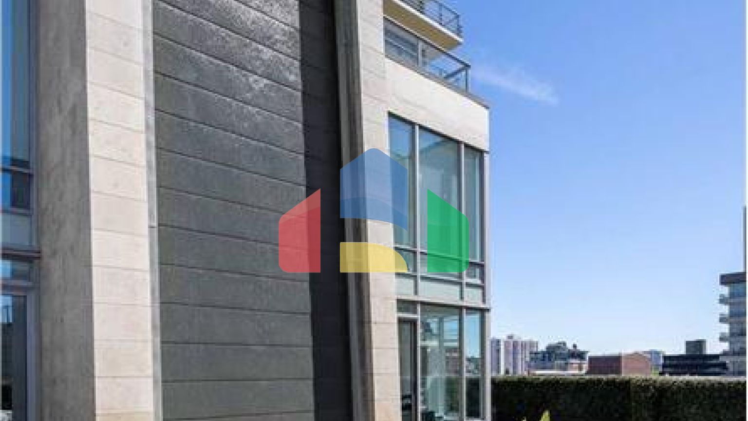 Residential - Condo/Apartment - Victoria, Canada - Canada