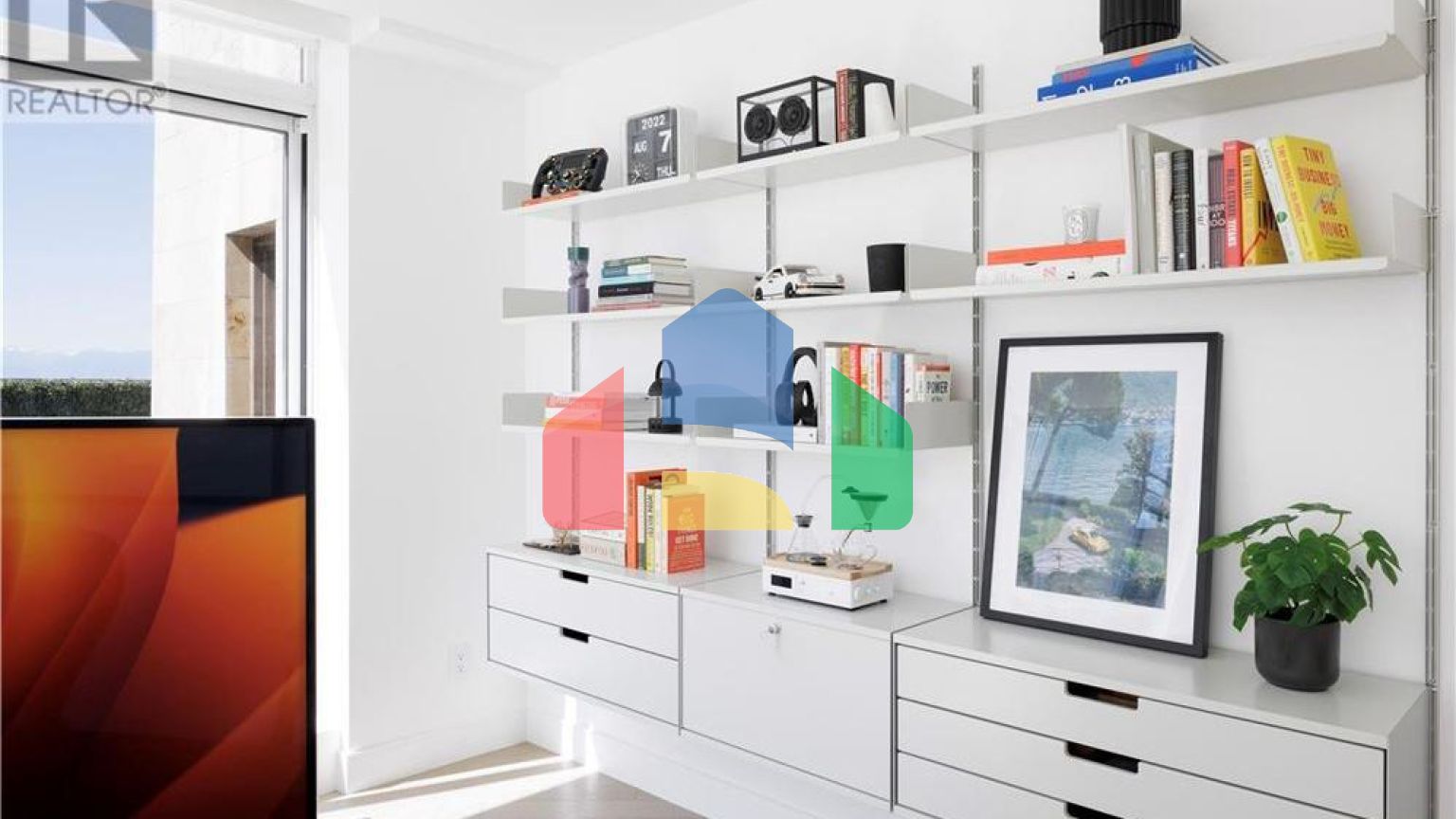 Residential - Condo/Apartment - Victoria, Canada - Canada