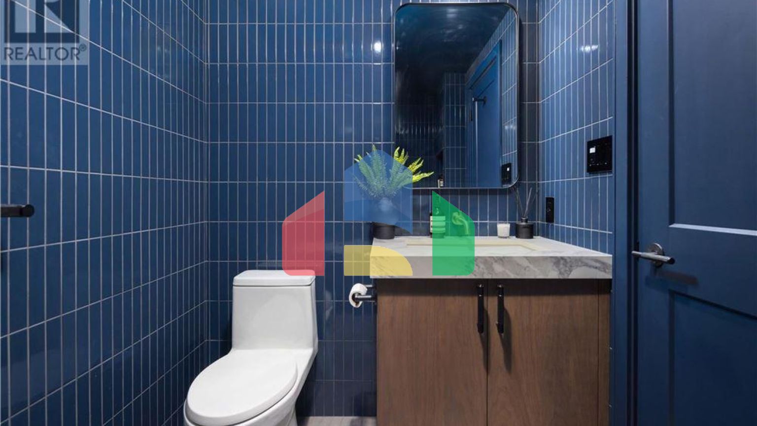 Residential - Condo/Apartment - Victoria, Canada - Canada