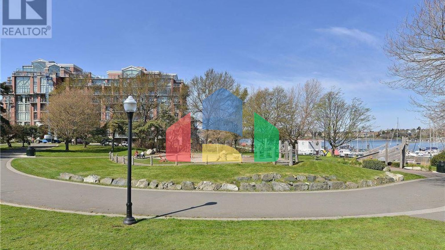 Residential - Townhouse - Victoria, Canada - Canada