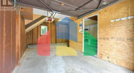 Residential - Townhouse - Victoria, Canada - Canada