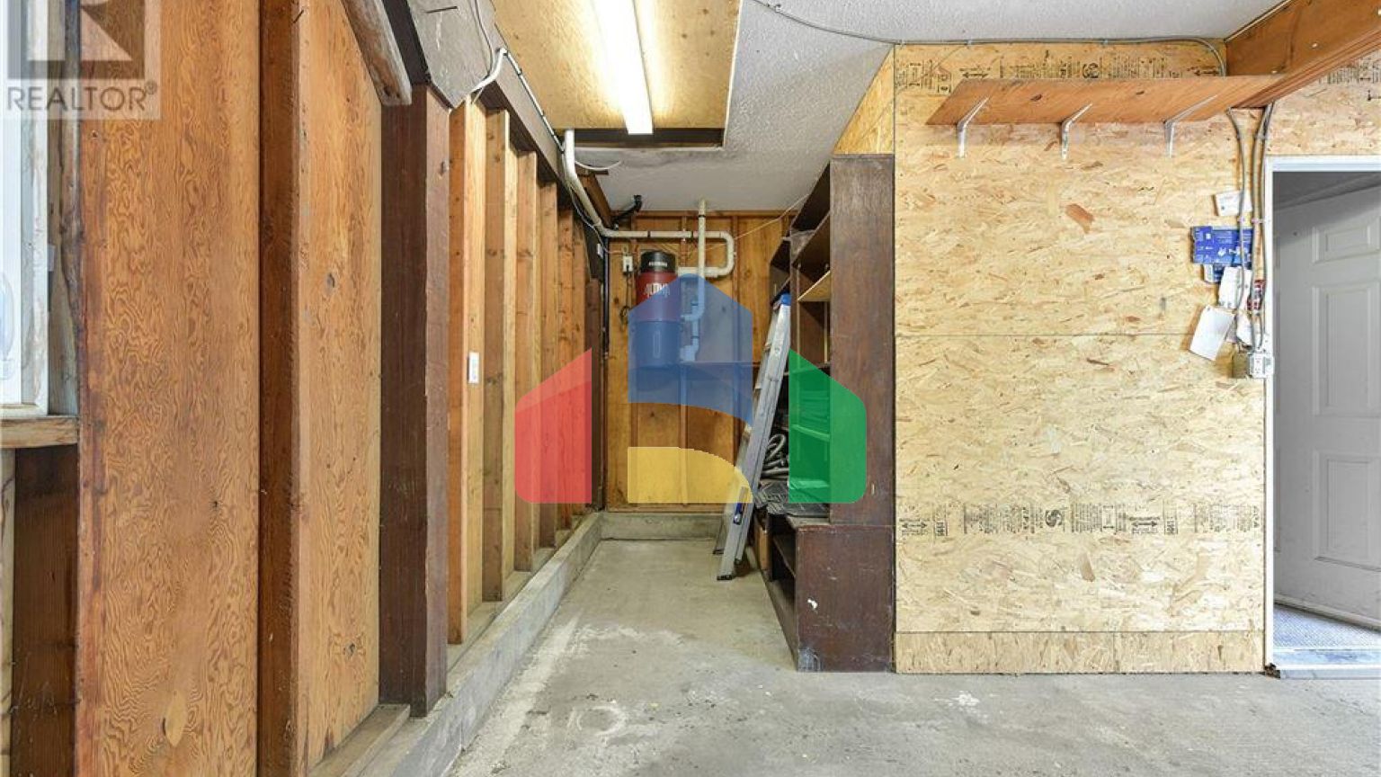 Residential - Townhouse - Victoria, Canada - Canada