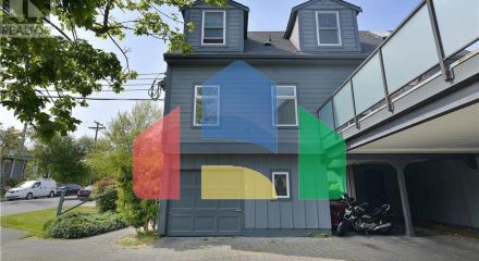 Residential - Townhouse - Victoria, Canada - Canada