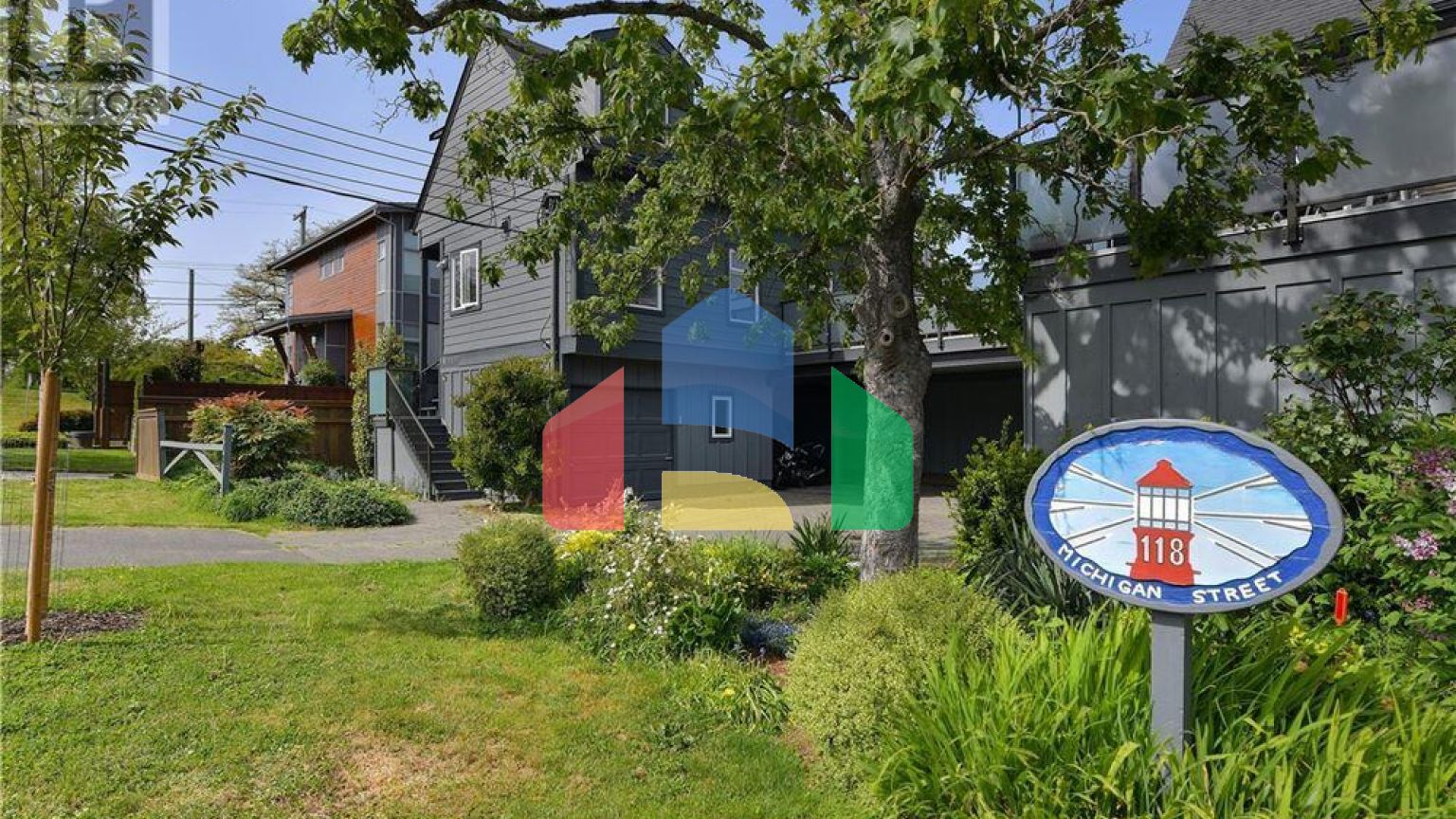 Residential - Townhouse - Victoria, Canada - Canada