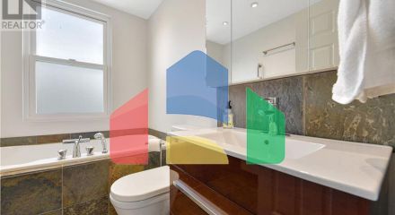 Residential - Townhouse - Victoria, Canada - Canada