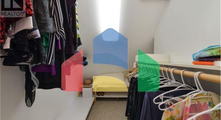 Residential - Townhouse - Victoria, Canada - Canada