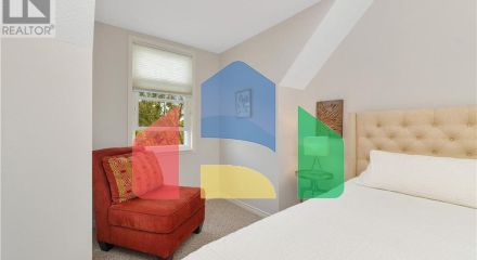 Residential - Townhouse - Victoria, Canada - Canada