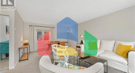 Residential - Townhouse - Victoria, Canada - Canada