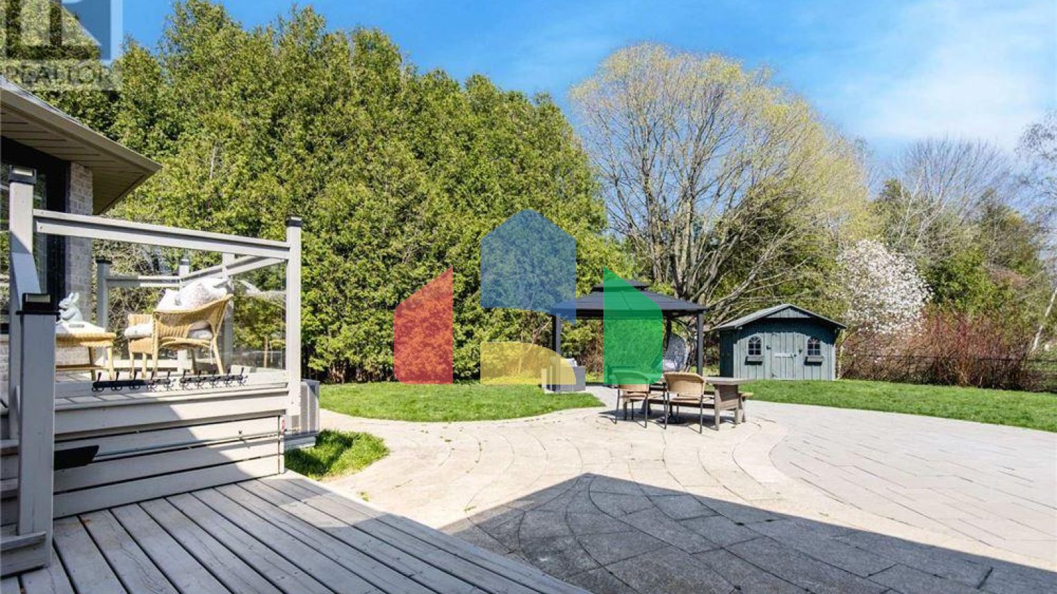 Residential - Single Family Home - Wasaga Beach, Canada - Canada