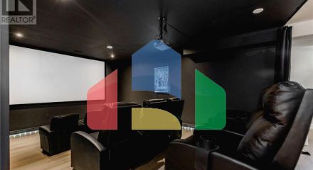 Residential - Single Family Home - Wasaga Beach, Canada - Canada