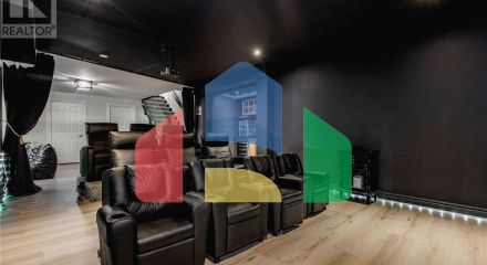 Residential - Single Family Home - Wasaga Beach, Canada - Canada