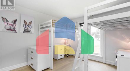 Residential - Single Family Home - Wasaga Beach, Canada - Canada