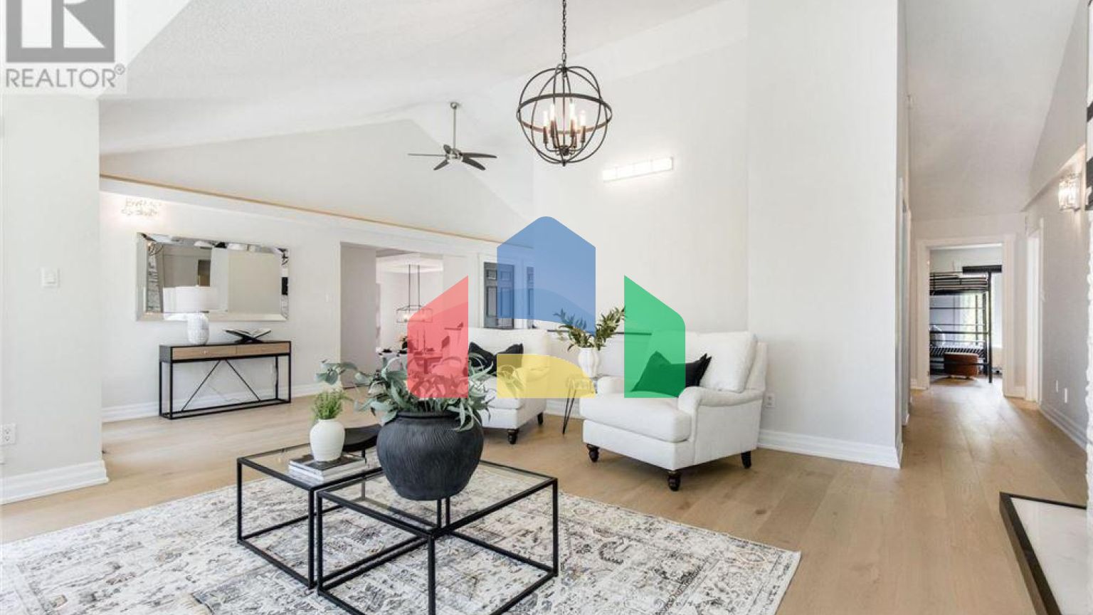 Residential - Single Family Home - Wasaga Beach, Canada - Canada