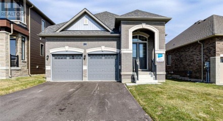 Residential - Single Family Home - Wasaga Beach, Canada - Canada