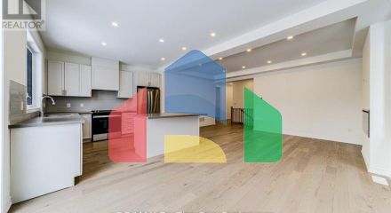 Residential - Single Family Home - Wasaga Beach, Canada - Canada