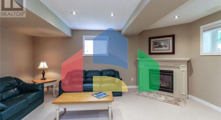 Residential - Single Family Home - Wasaga Beach, Canada - Canada