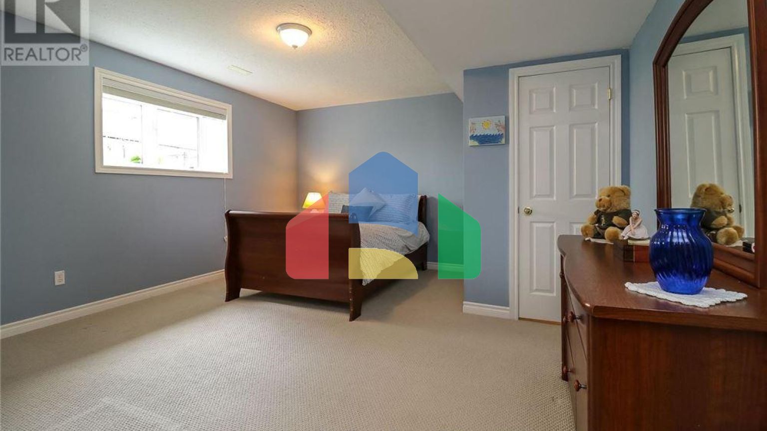 Residential - Single Family Home - Wasaga Beach, Canada - Canada