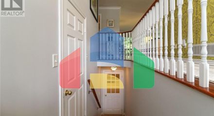 Residential - Single Family Home - Wasaga Beach, Canada - Canada